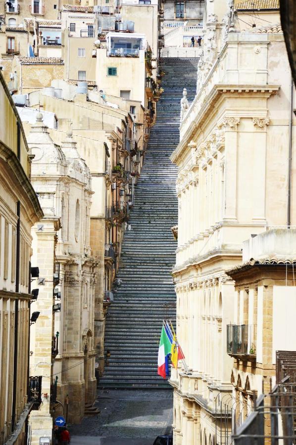 I Colori Della Sicilia Hotell Caltagirone Eksteriør bilde